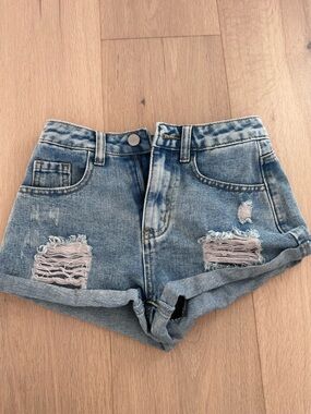 SHEIN Light Blue Distressed Rolled-Hem Denim Shorts size 8/9